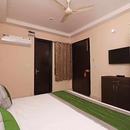 Hotel O Avalon Palace New Delhi Buitenkant foto